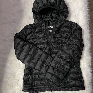 Aritzia TNA Botanie super light puffer jacket
